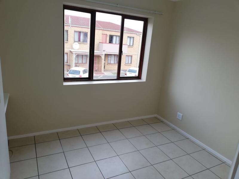 To Let 1 Bedroom Property for Rent in Morgenster Western Cape